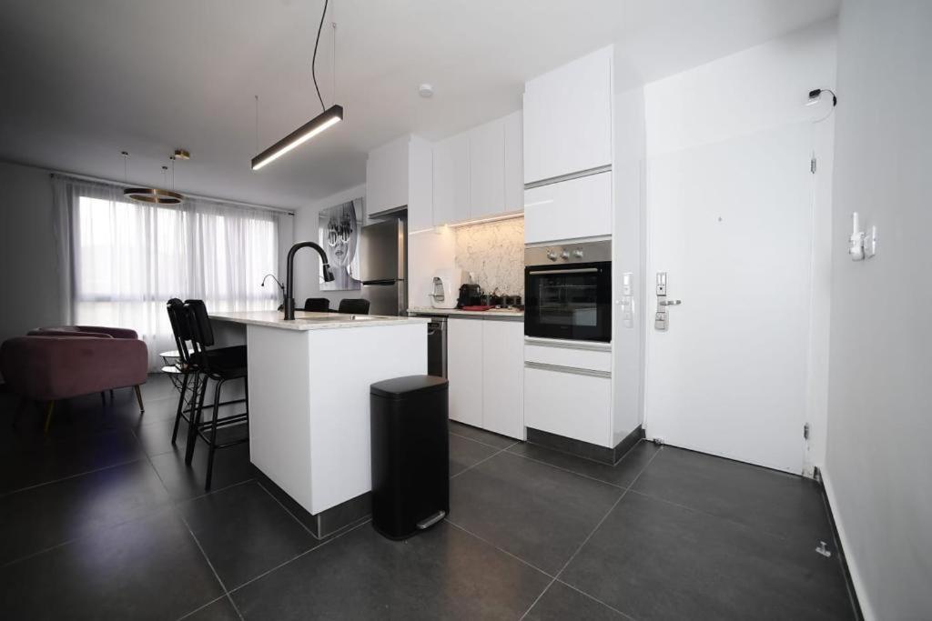 Z-32 Luxury Boutique Apartment Eilat Dış mekan fotoğraf